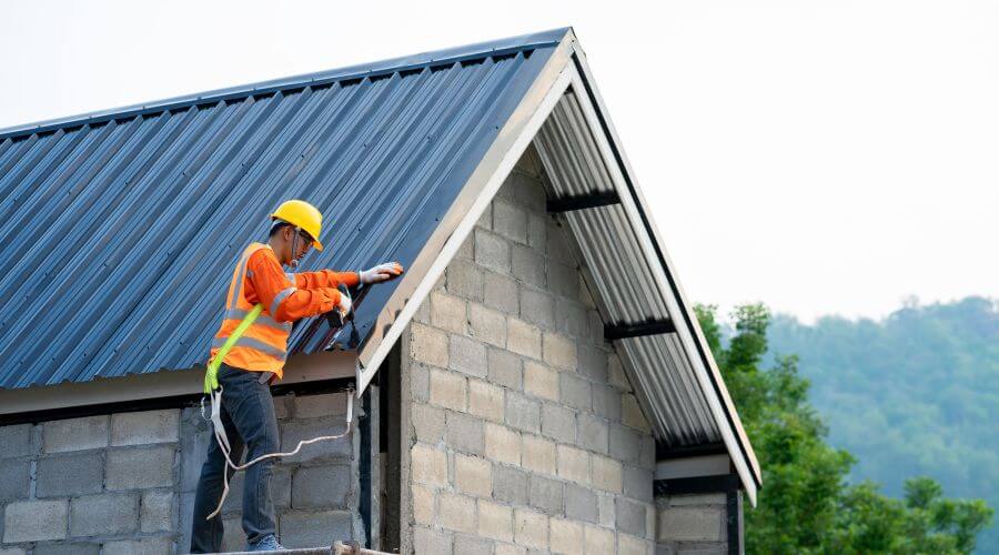 Professional residential roofers in Nevis, MN